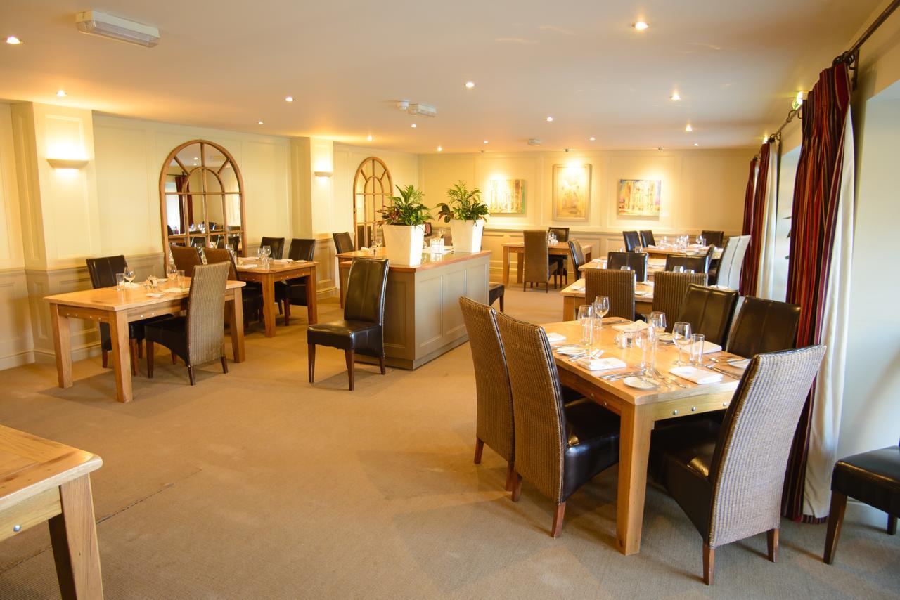 The Kings Arms Hotel Stowel Exterior foto